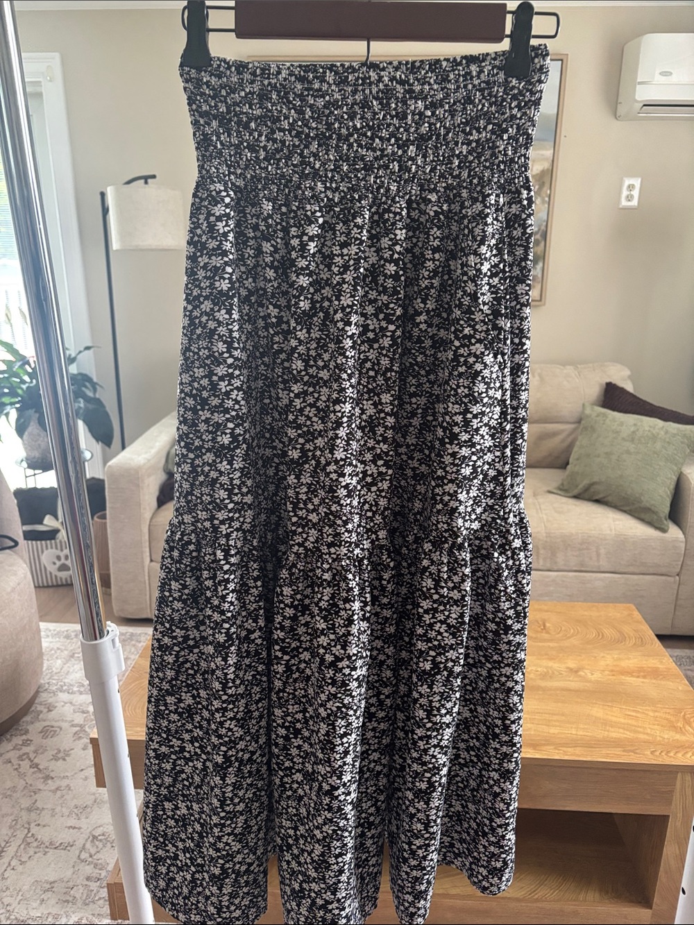 Black Floral Smocked Waist Maxi Skirt With Pockets